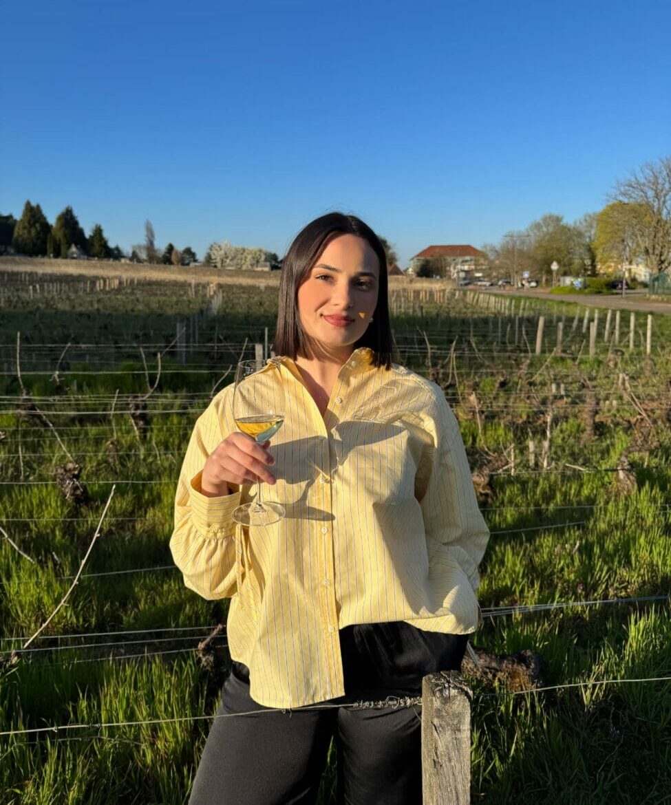 Pauline, responsable marketing et communication de vins-mariages.net